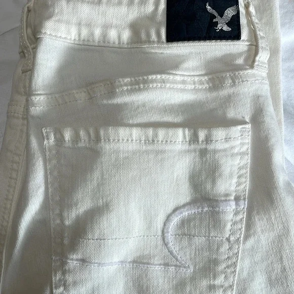 American Eagle Outfitters White Jeans - Picture 8 of 9